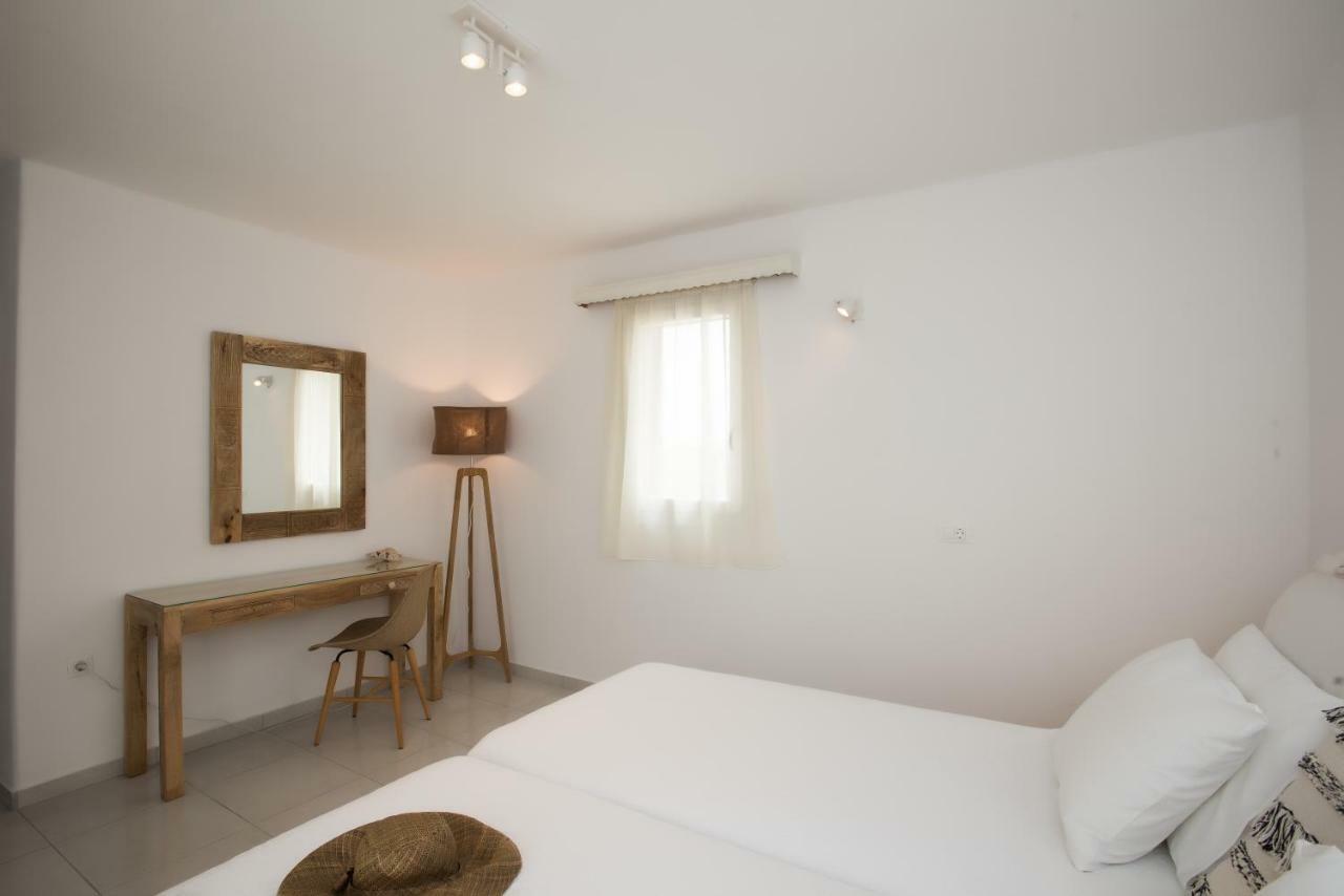 Hotel Charissi Mykonos Town Exterior photo