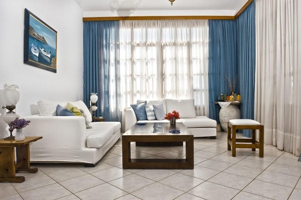 Hotel Charissi Mykonos Town Exterior photo